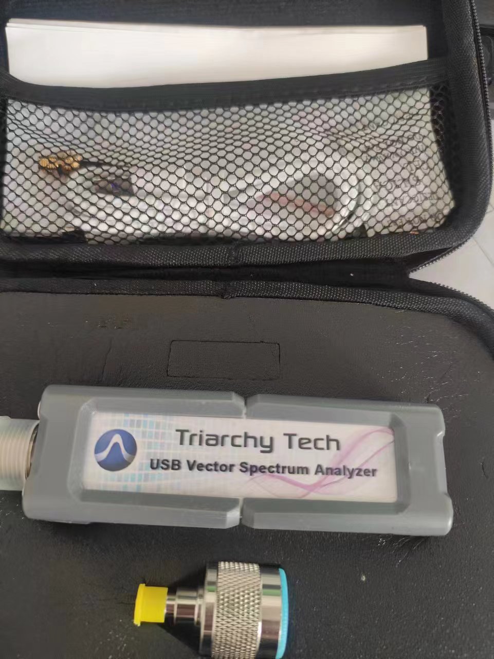 USB微型频谱分析仪